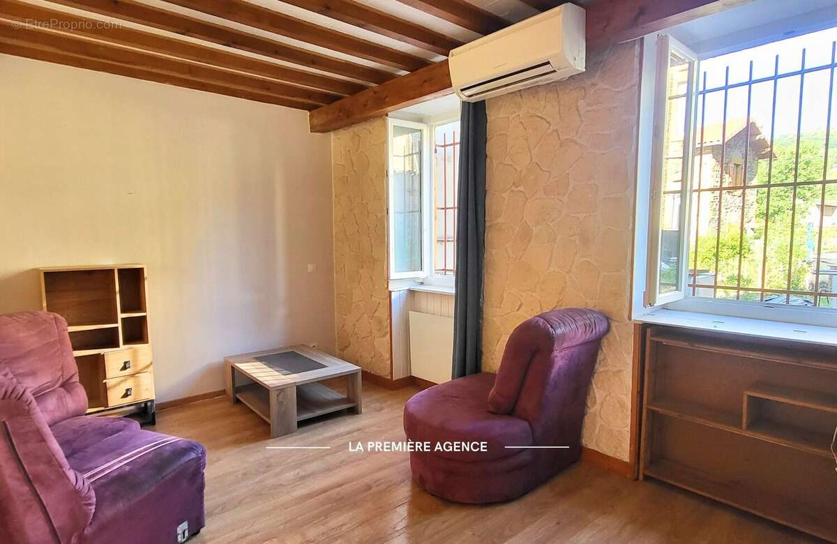 Maison 60 m² à Saint-Clement-Sur-Valsonne  - photo 6