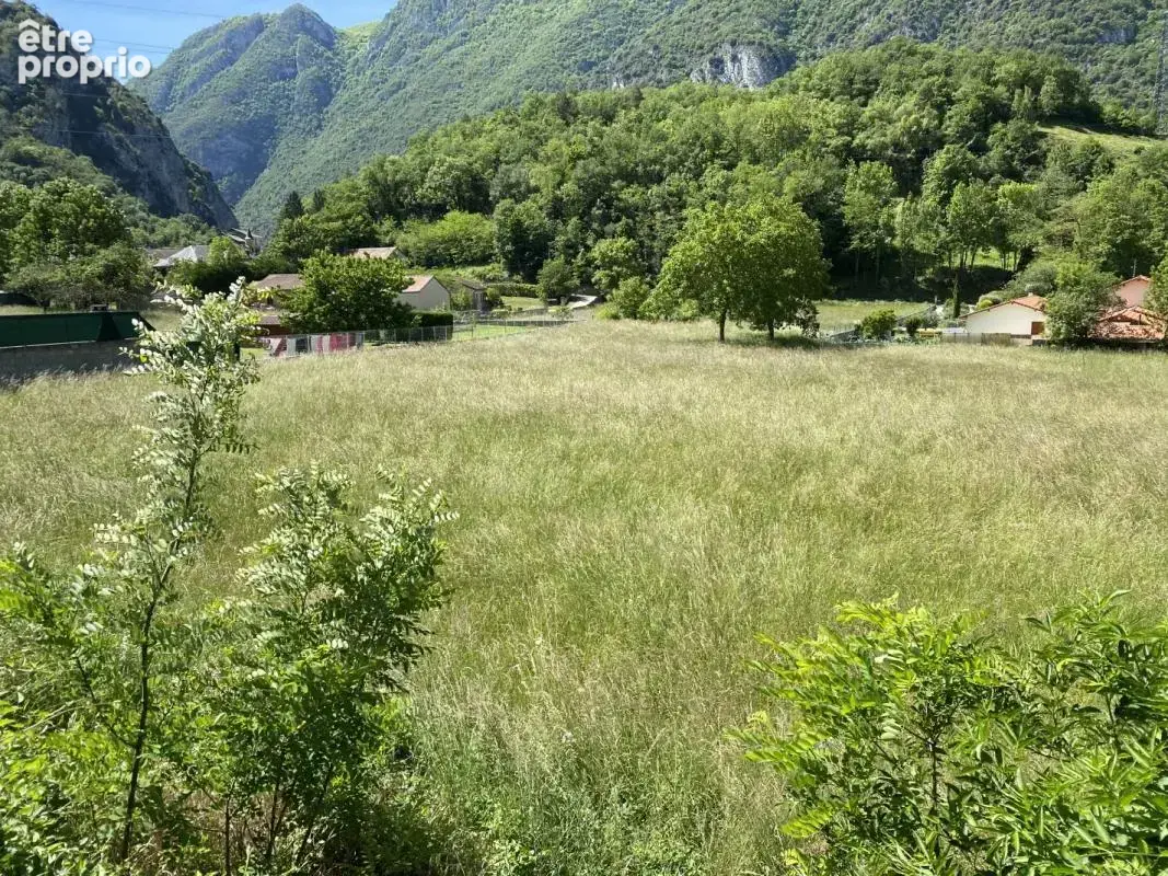 Terrain 3 370 m² à vendre à Ussat (09400) - photo 3