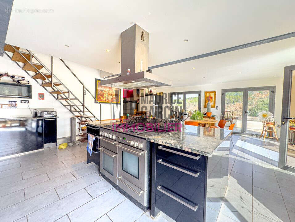 Maison à LE BEAUCET