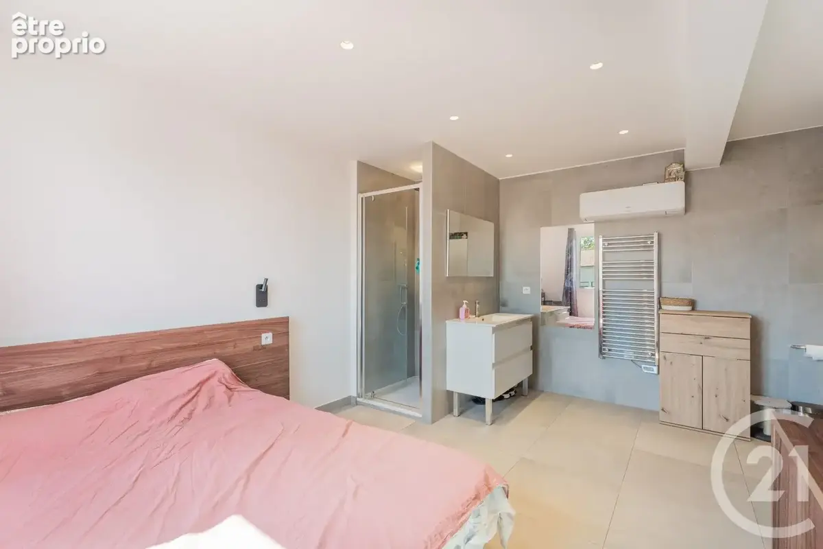 Appartement 5 pièces 80 m² à vendre à Nice (06200) - photo 7