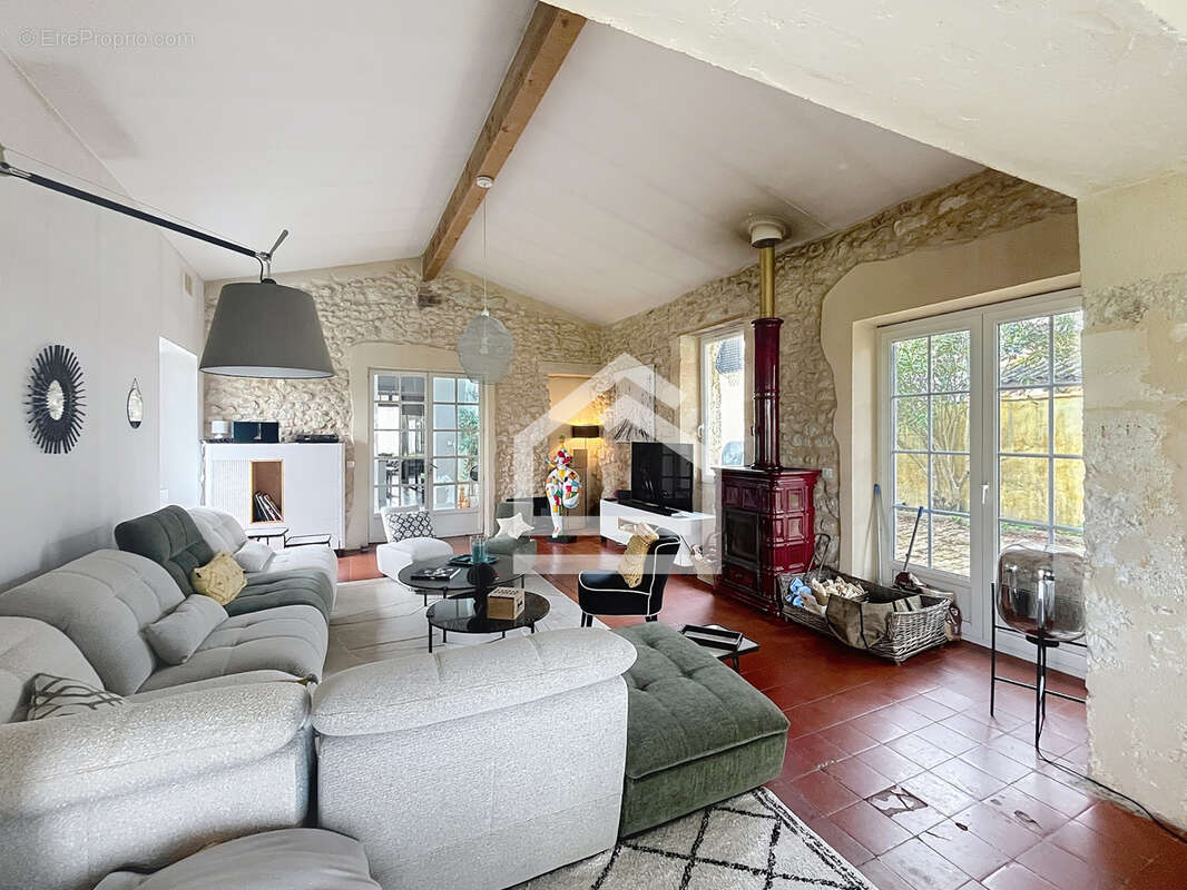 Maison à SAINT-LAURENT-MEDOC