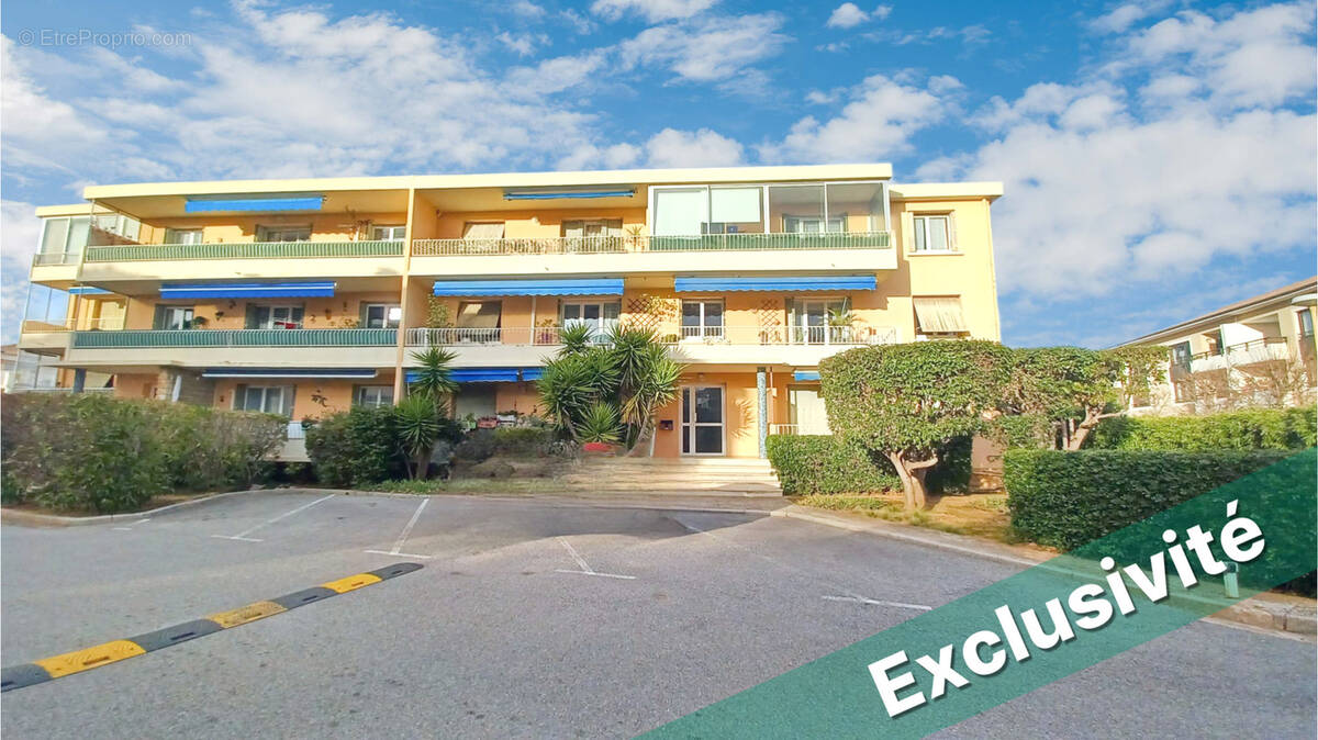 Appartement à SIX-FOURS-LES-PLAGES