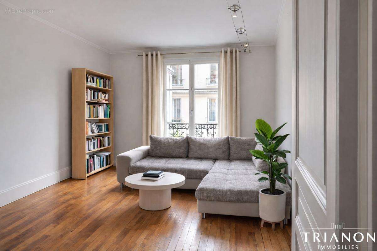 Appartement à NEUILLY-SUR-SEINE