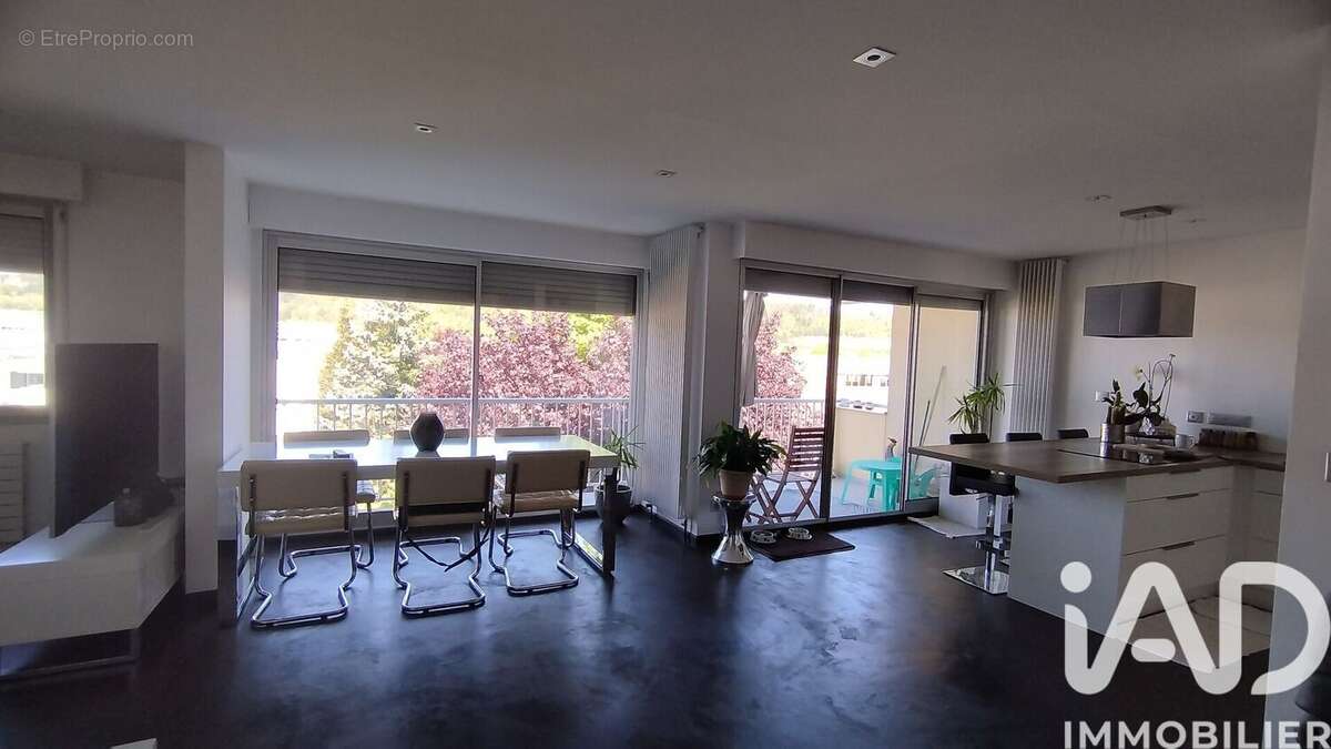 Photo 4 - Appartement à OYONNAX
