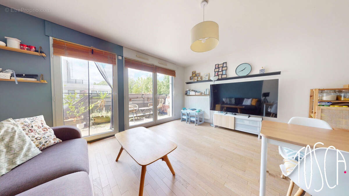 Appartement à THIAIS