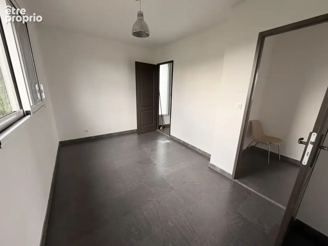 Pavillon indépendant - 5 pièces - 94.45m2 - photo 10