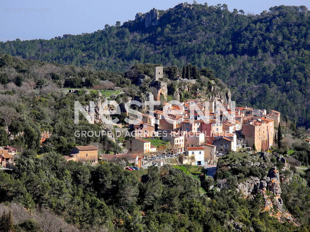 Terrain à CHATEAUDOUBLE