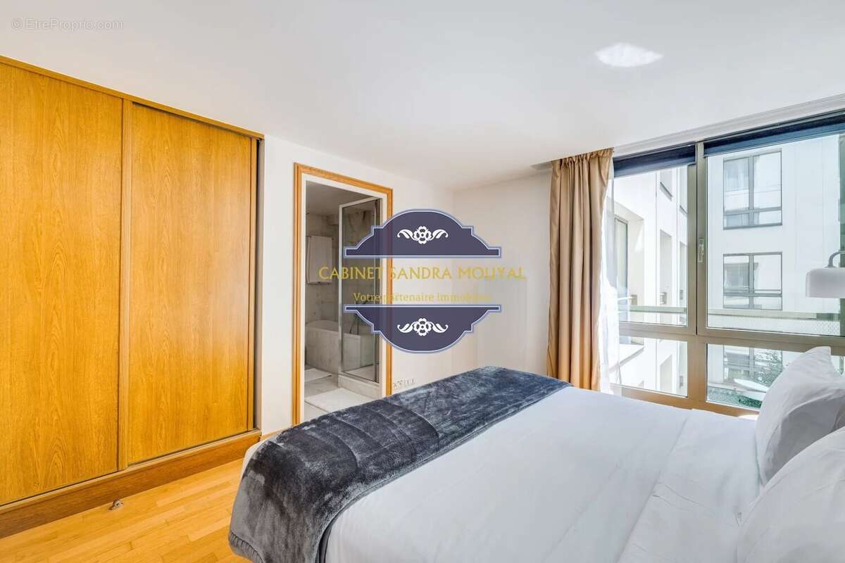 Appartement à PARIS-6E