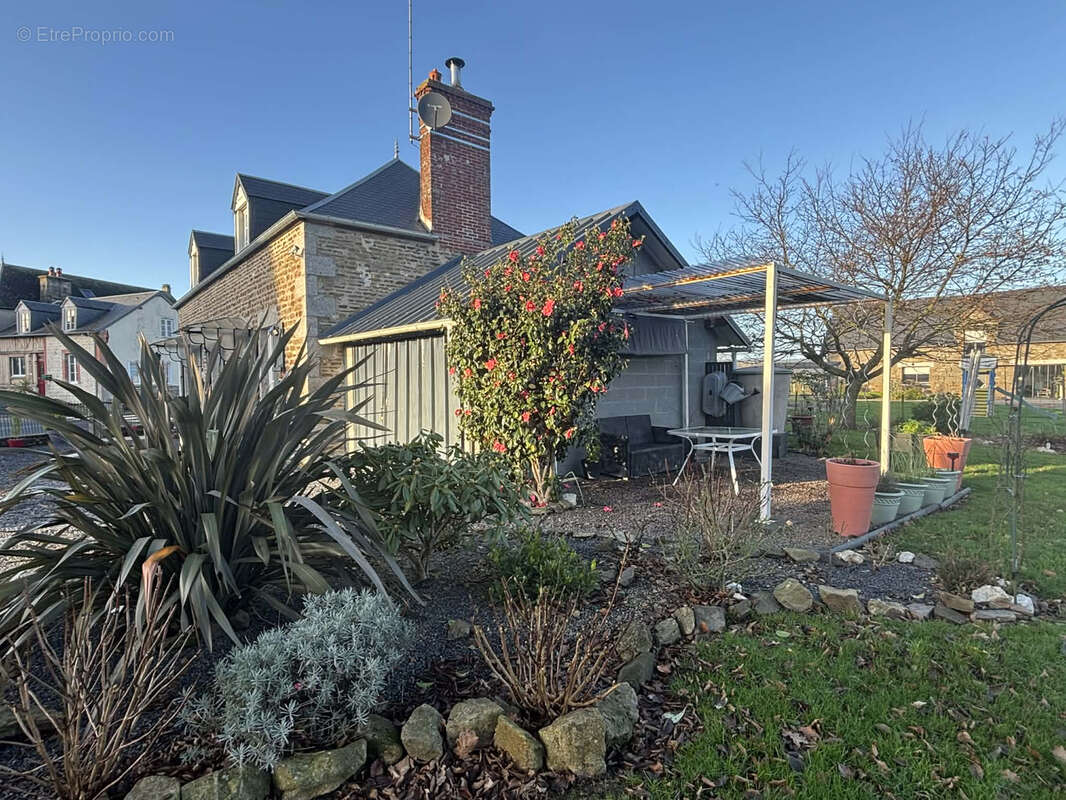 Maison à JUVIGNY-LE-TERTRE