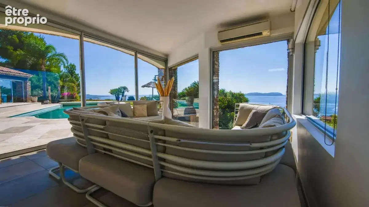 Maison et vue mer exceptionnelles :  300 m2 - 6 Chambres, 6 salles d'eau - photo 3