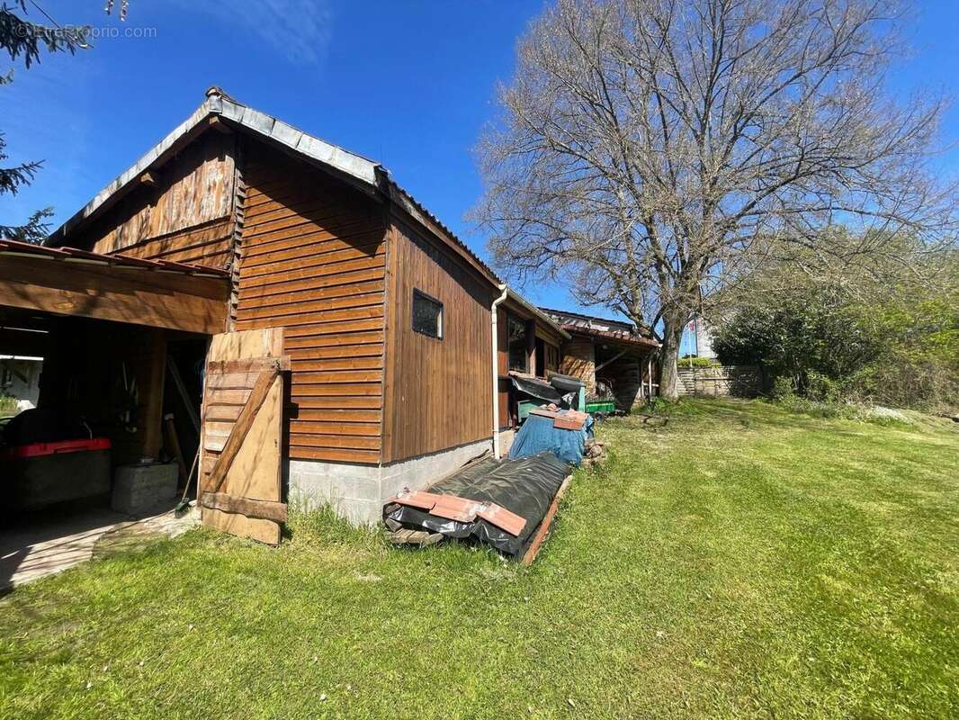 Photo 2 - Maison à UZEMAIN