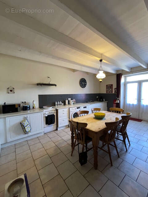Maison à CHAMPNIERS
