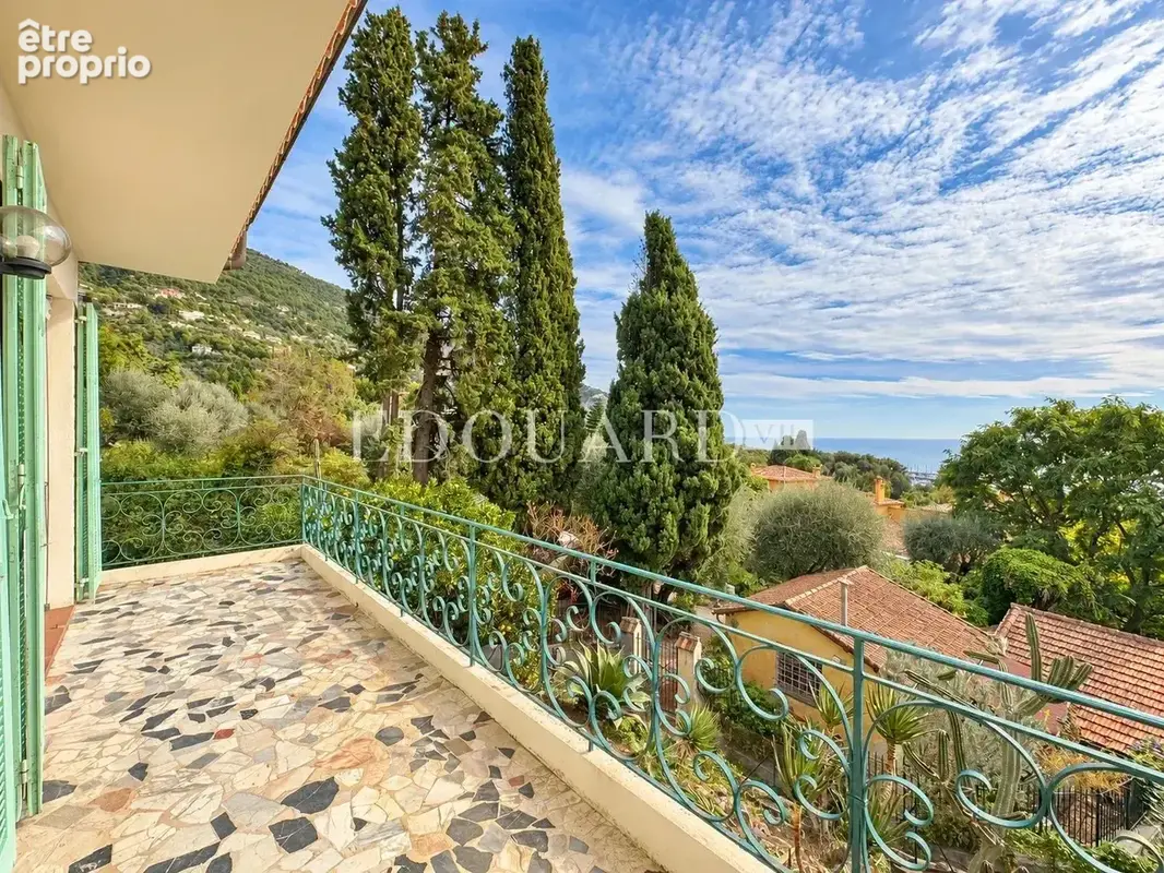 Magnifique haut de villa avec terrasse, splendide vue mer panoramique, jardin, piscine et garage - photo 6