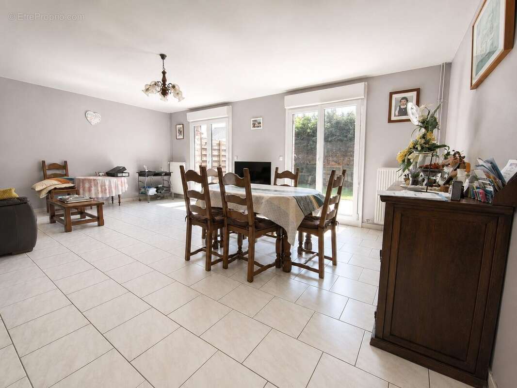 Maison 90 m² à Quesnoy-Sur-Deule  - photo 3