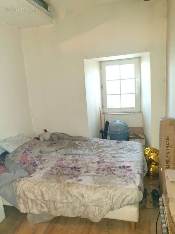 Appartement à BURIE