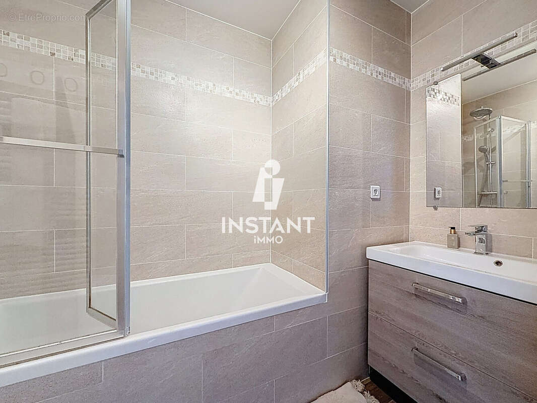 Appartement à MAISONS-ALFORT