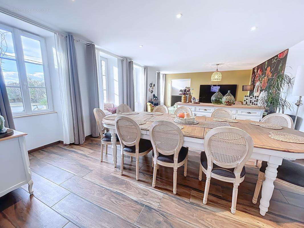 Maison à CHABEUIL