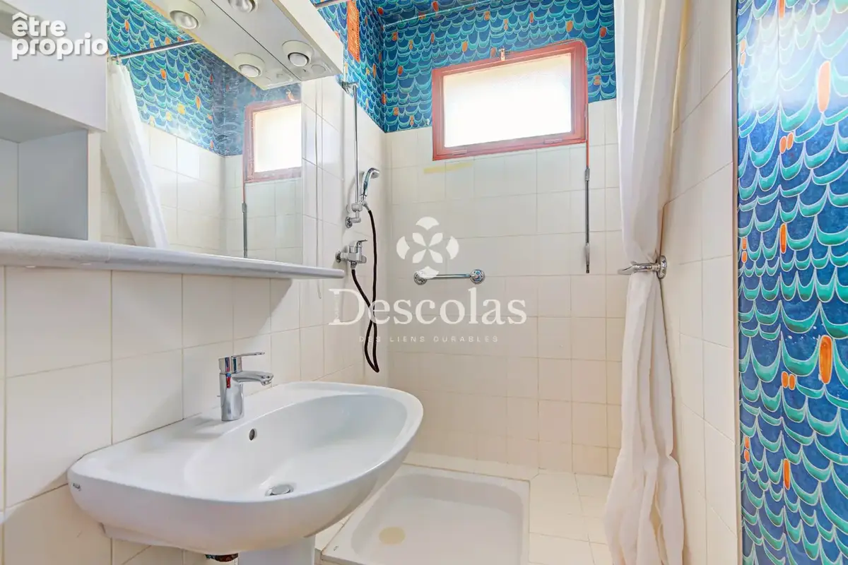 Appartement - 116 m2 - 5 pièces - photo 9