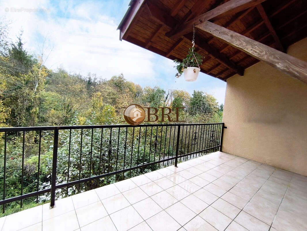 terrasse semi abritée - Maison à SAINT-JEAN-DE-SOUDAIN