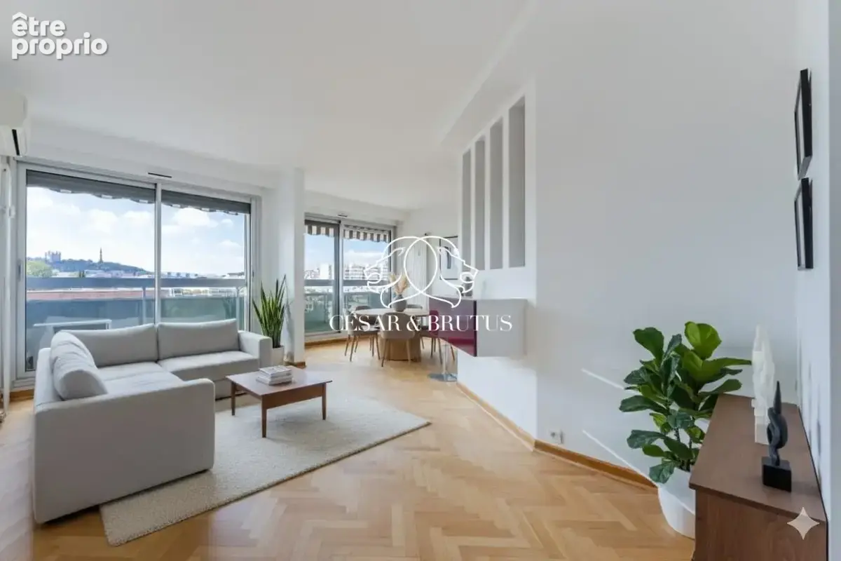 Appartement à LYON-6E