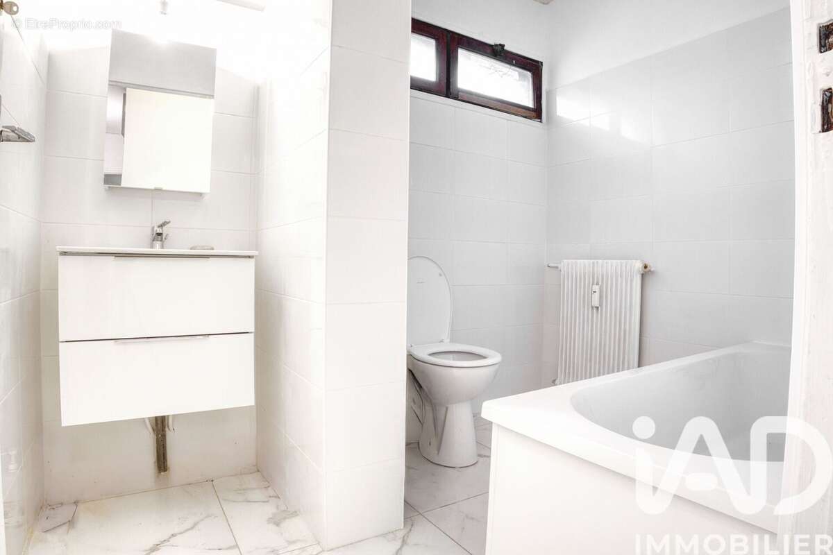 Photo 8 - Appartement à BAGNOLET