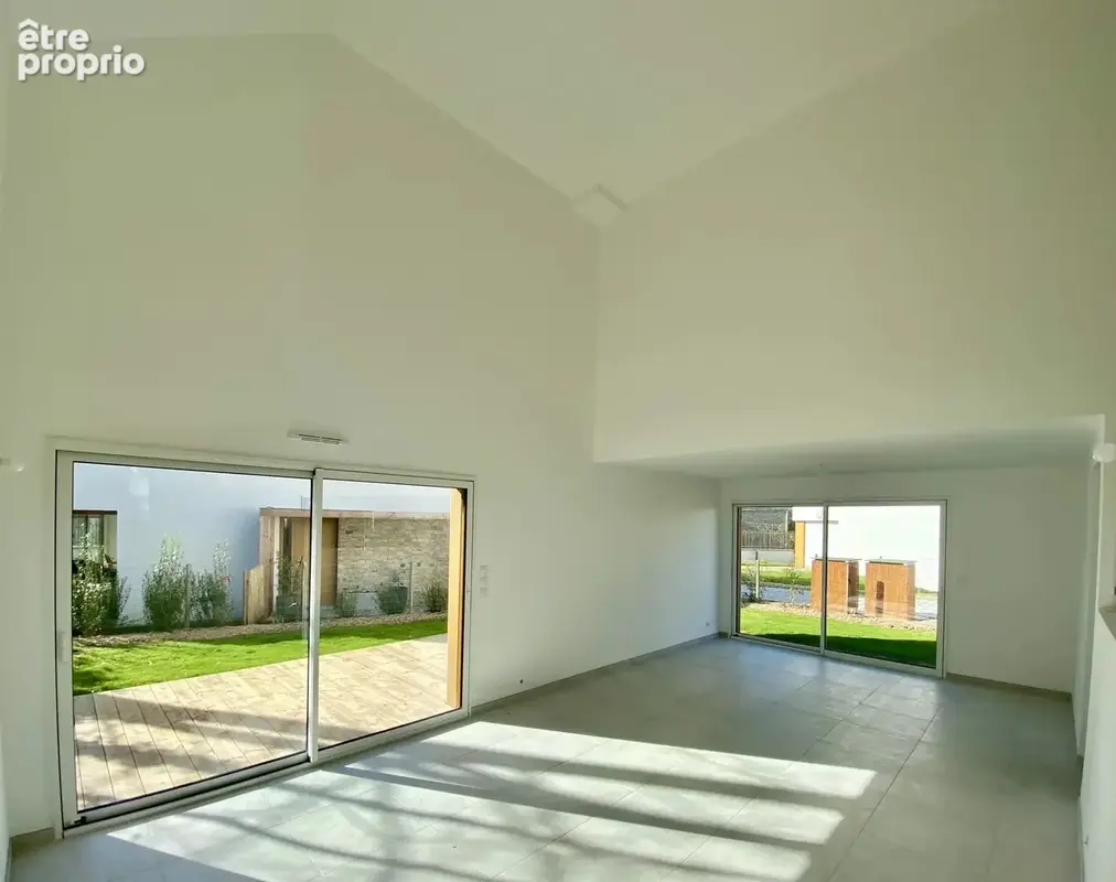 400 m de l'eau - Maison neuve achevée 126 m² habitables 2 suites - garage - jardin clos - photo 4
