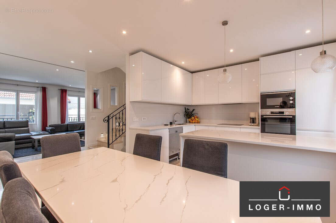 Maison à CHAMPIGNY-SUR-MARNE