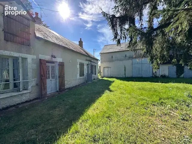 Maison à MONTREUILLON