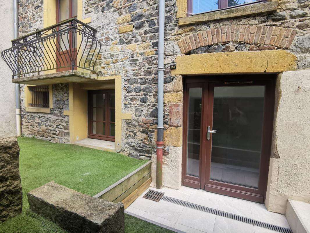 Appartement à SAVIGNY