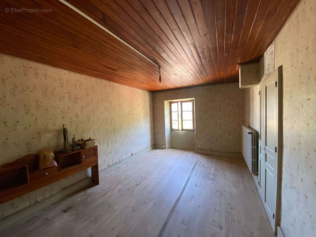 Maison à ORIOL-EN-ROYANS