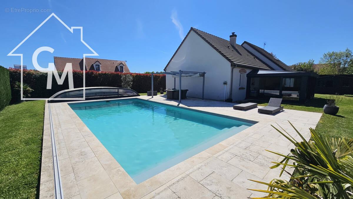 Maison à CORMERAY
