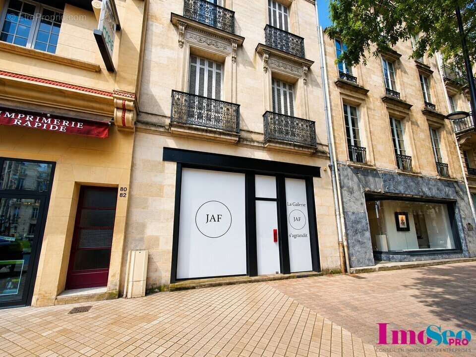 Local commercial à vendre - photo 2