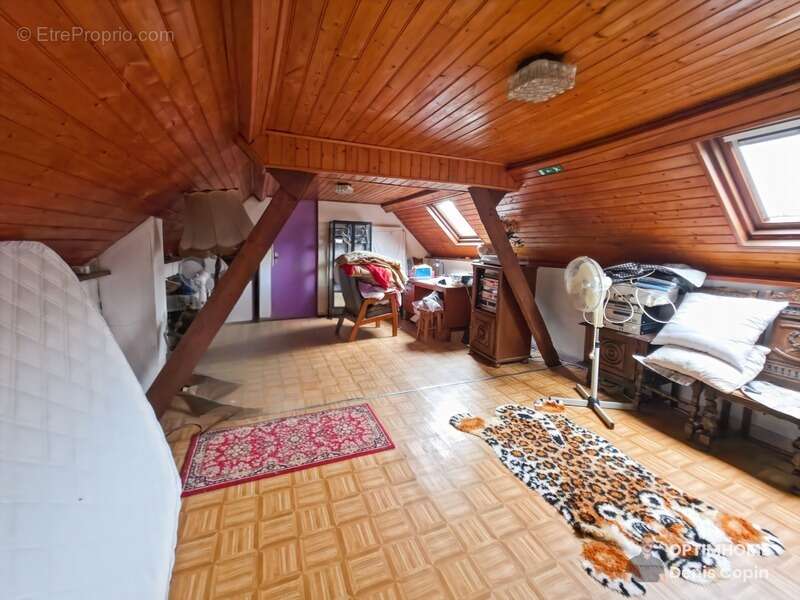 Maison à BETHENCOURT