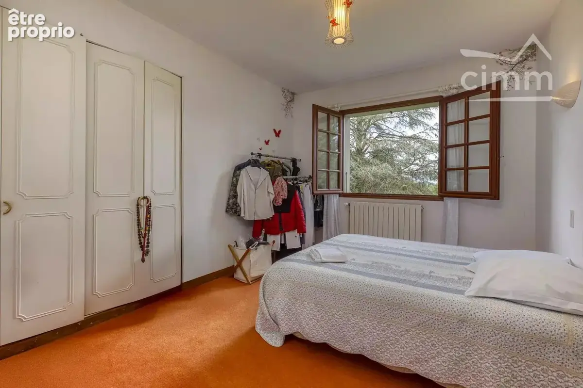 Propriété de charme 420m2 sur 1.6 ha de terrain dans un cadre champêtre sans voisinage - photo 31