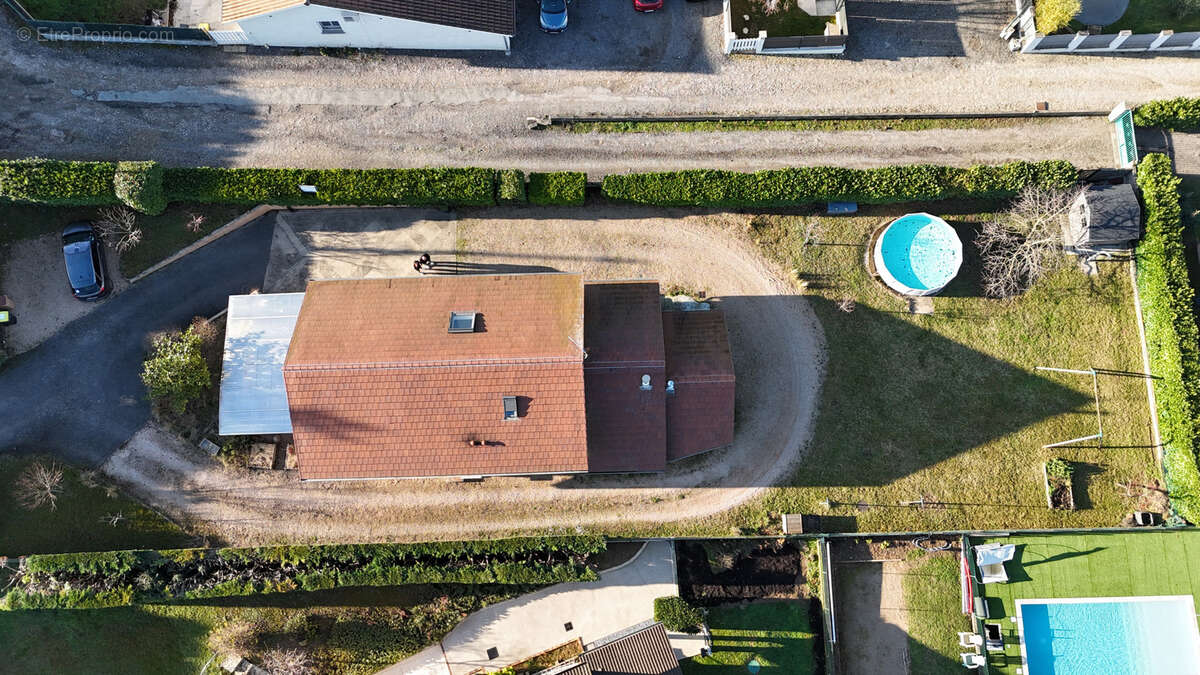 Maison à CHAMAGNIEU