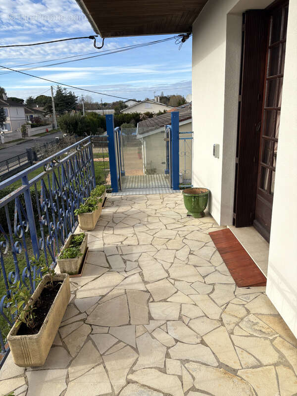 A Bazas Maison avec 2 logements - photo 2