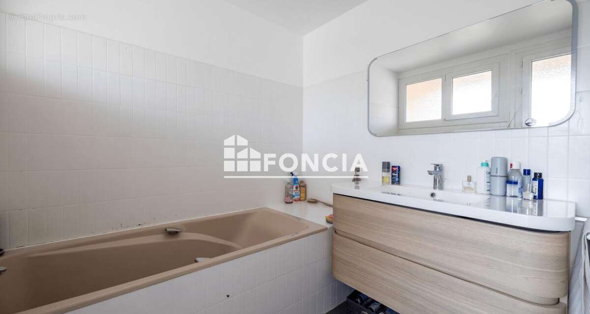 Toulouse roseraie – maison et appartement d'environ 190 m² à 2 pas du métro - photo 8