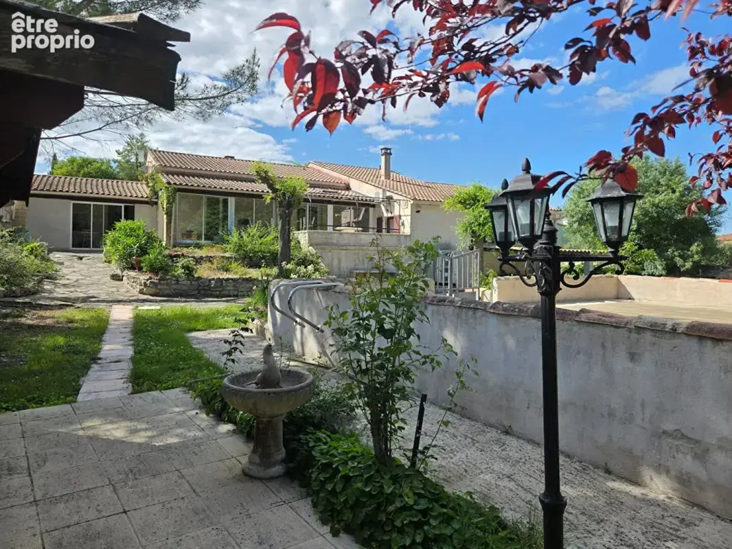 Villa sans vis à vis  de 120.68 M2 avec piscine  et terrain clos de 2680 M2 à AIGREMONT - photo 2