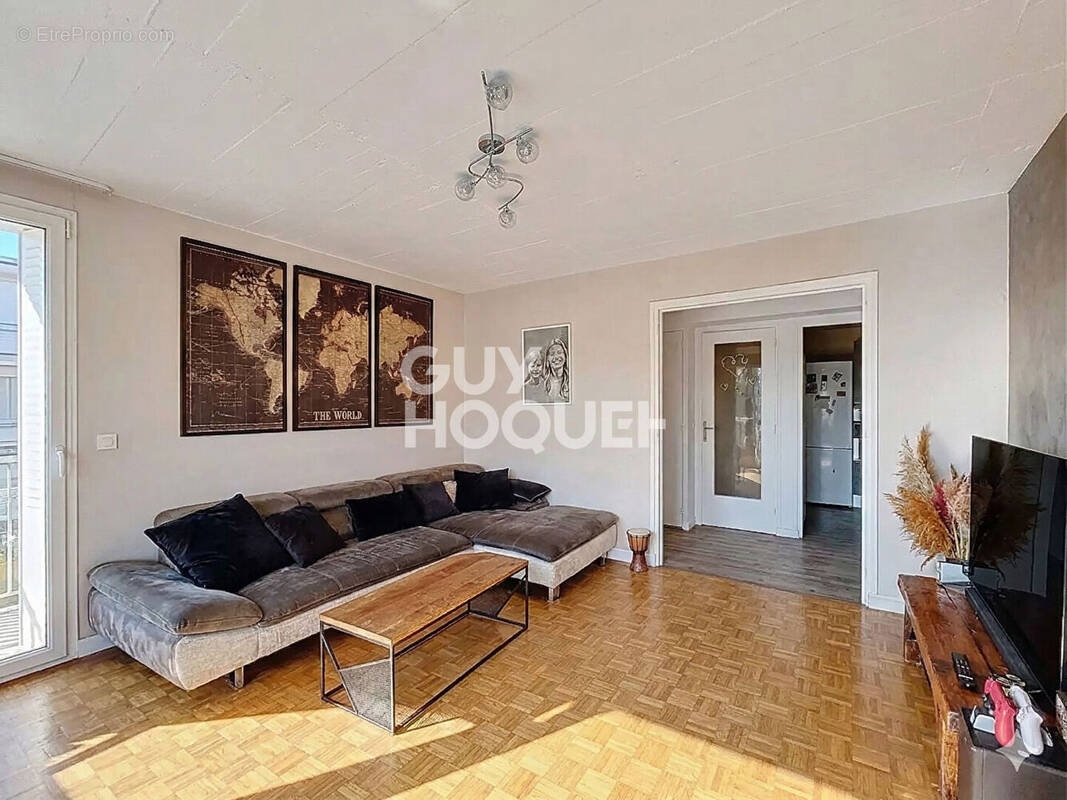 Appartement à OULLINS