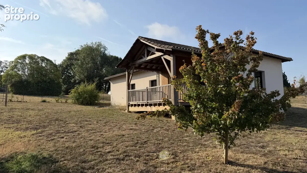 Villa contemporaine de plain-pied avec garage et jardin . - photo 3