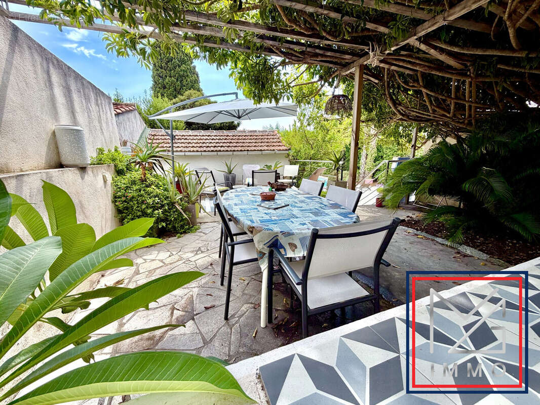 Maison 117 m² à Six-Fours-Les-Plages  - photo 2