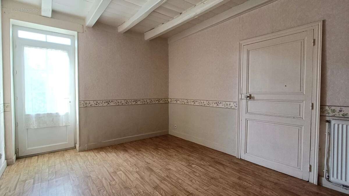 Maison à LE ROCHEREAU