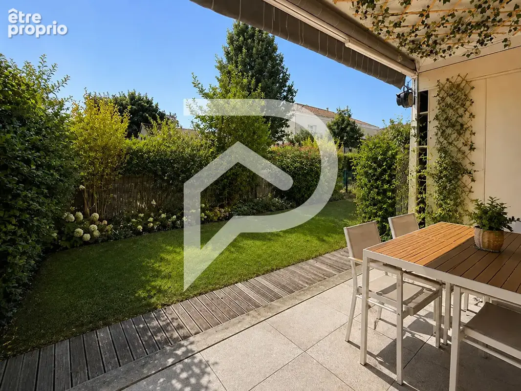 Appartement T3 avec terrasse, jardin et garage - photo 2