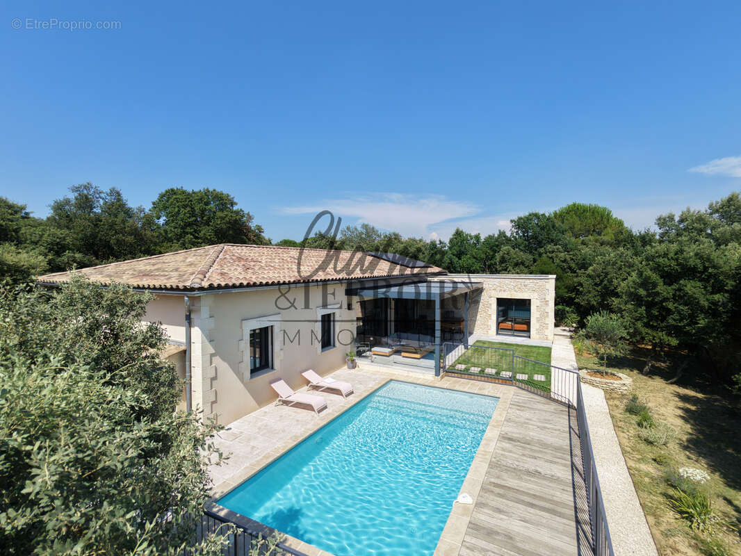 Maison à UZES