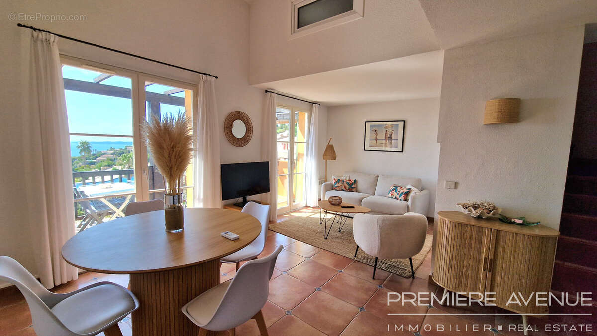 Les issambres - appartement 2/3 pieces vue mer piscine - photo 4