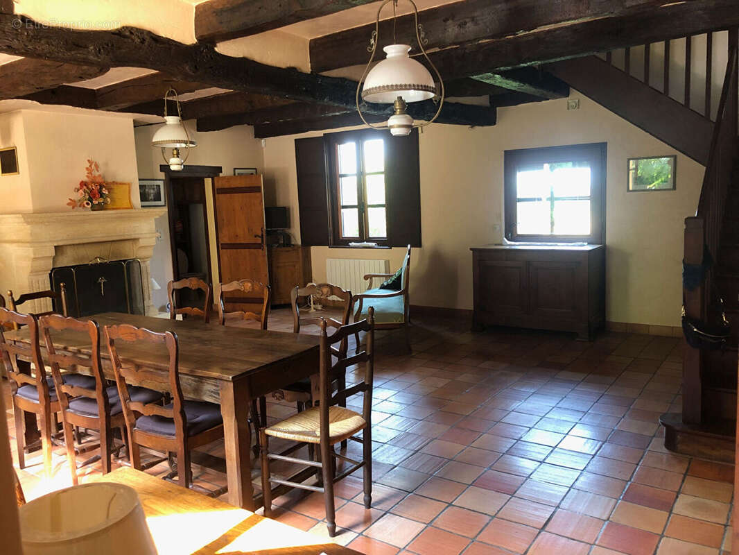 Maison à MERDRIGNAC