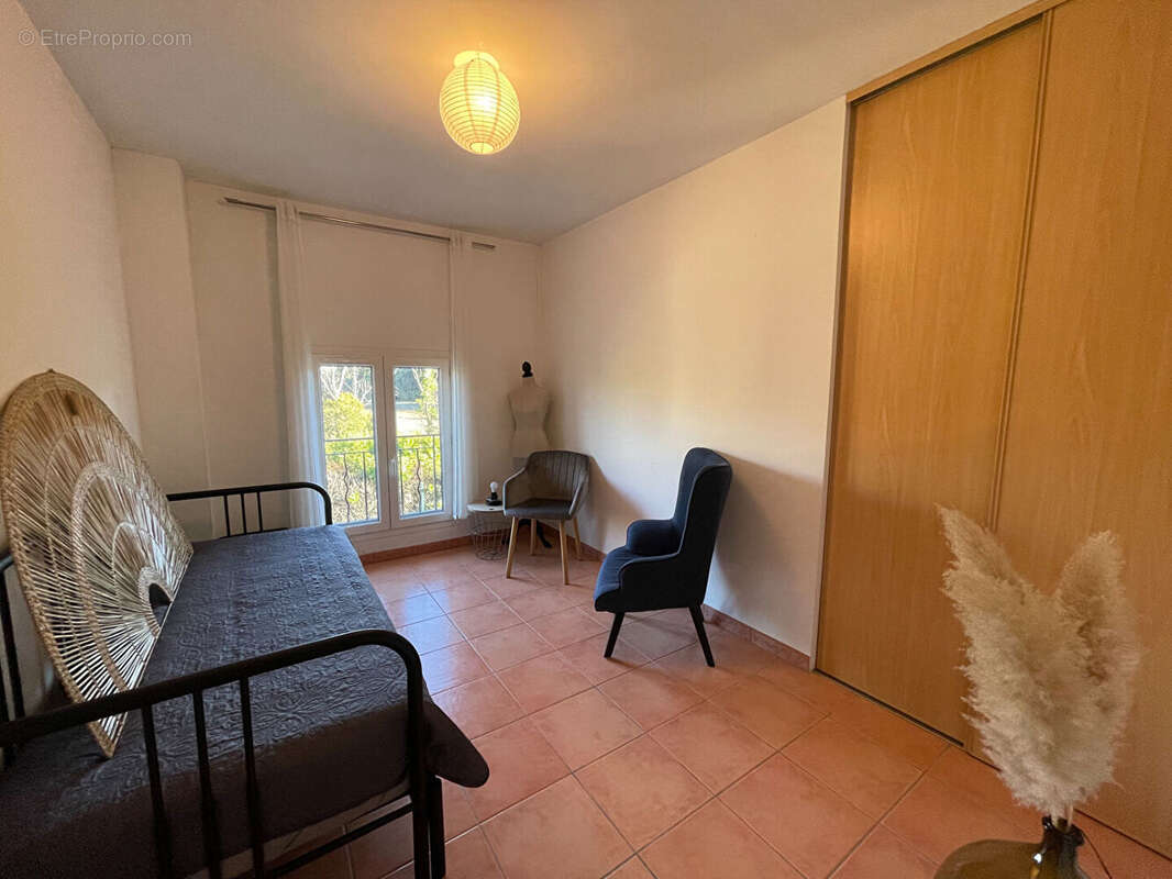 Maison à LORIOL-DU-COMTAT