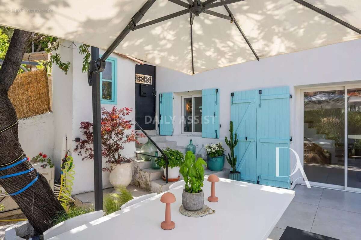 Maison à MARSEILLE-7E