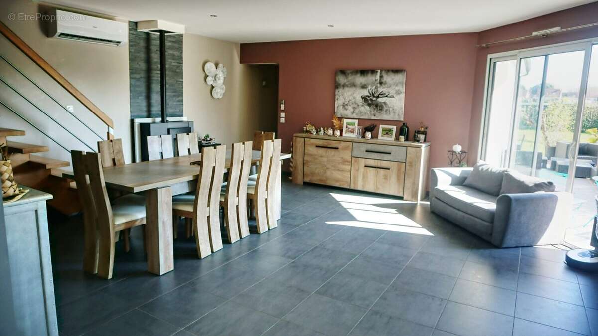 Maison 150 m² à Romorantin-Lanthenay  - photo 5