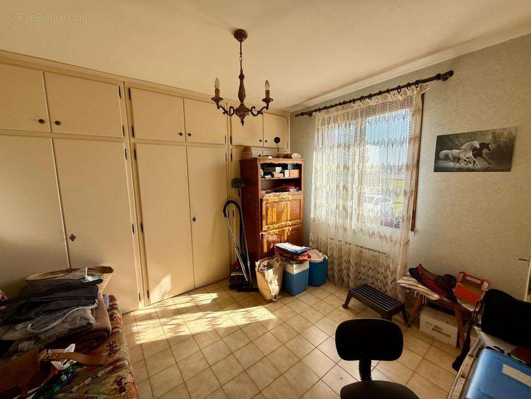 Maison à LABLACHERE